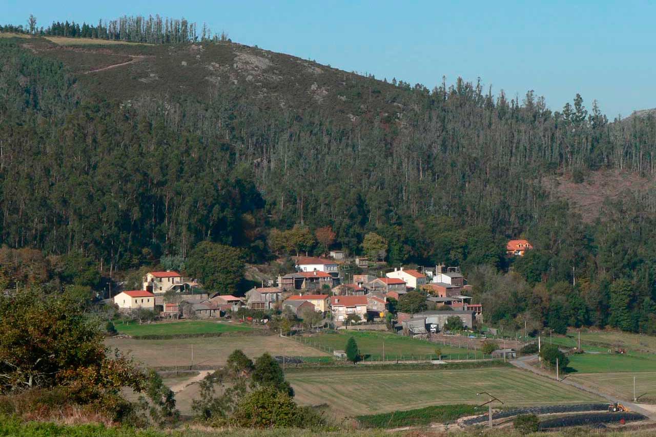 PARROQUIA DE SANTA MARÍA DE CORNANDA